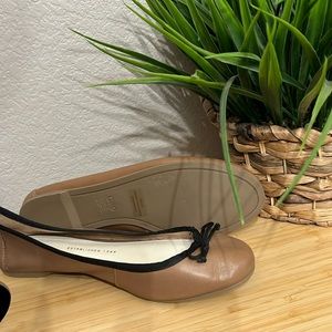 Classic Leather Ballet flats